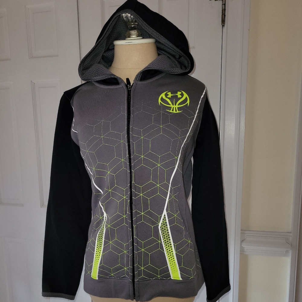 NWOT boys Under Armor hoodie